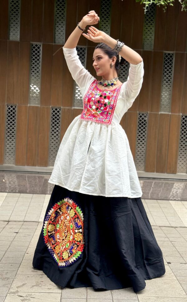 Chaniya Choli - Image 9