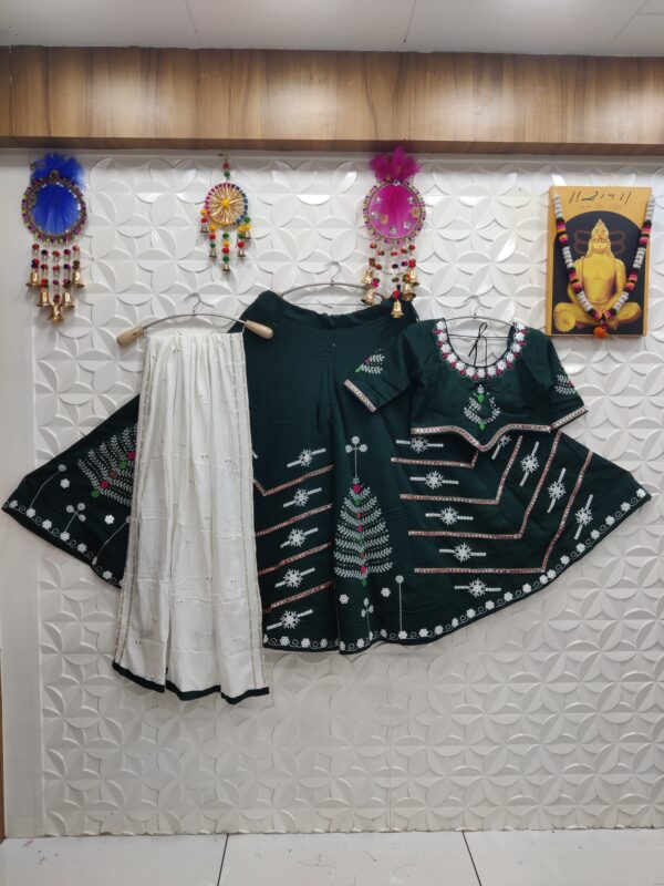 Chaniya Choli - Image 3